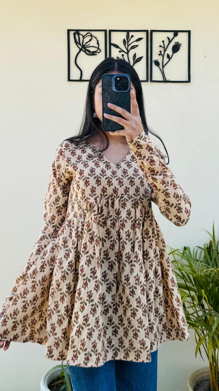 Katha Cotton Flared Printed Aliacut Peplum Top