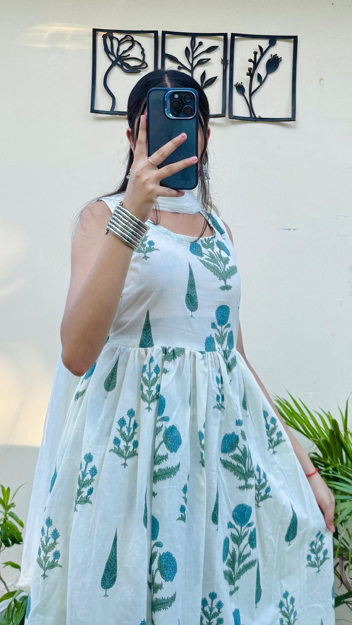 Beautiful Cotton Sleeveless Anarkali Suit Set (Kurta+Pant+Dupatta)