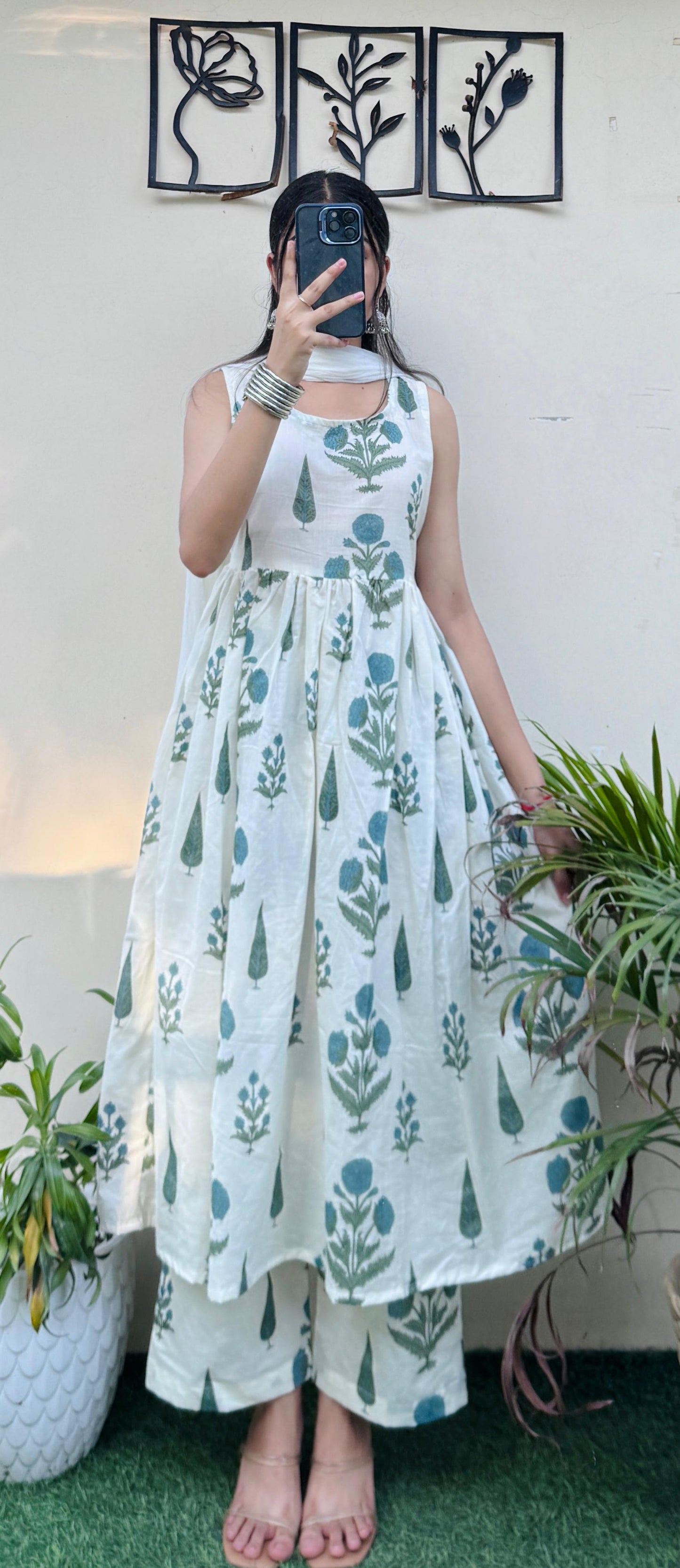 Beautiful Cotton Sleeveless Anarkali Suit Set (Kurta+Pant+Dupatta)