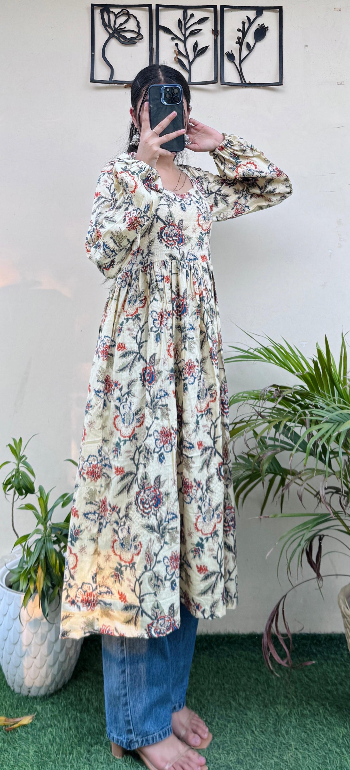 Katha Cotton Balloon Sleeves Long Kurti