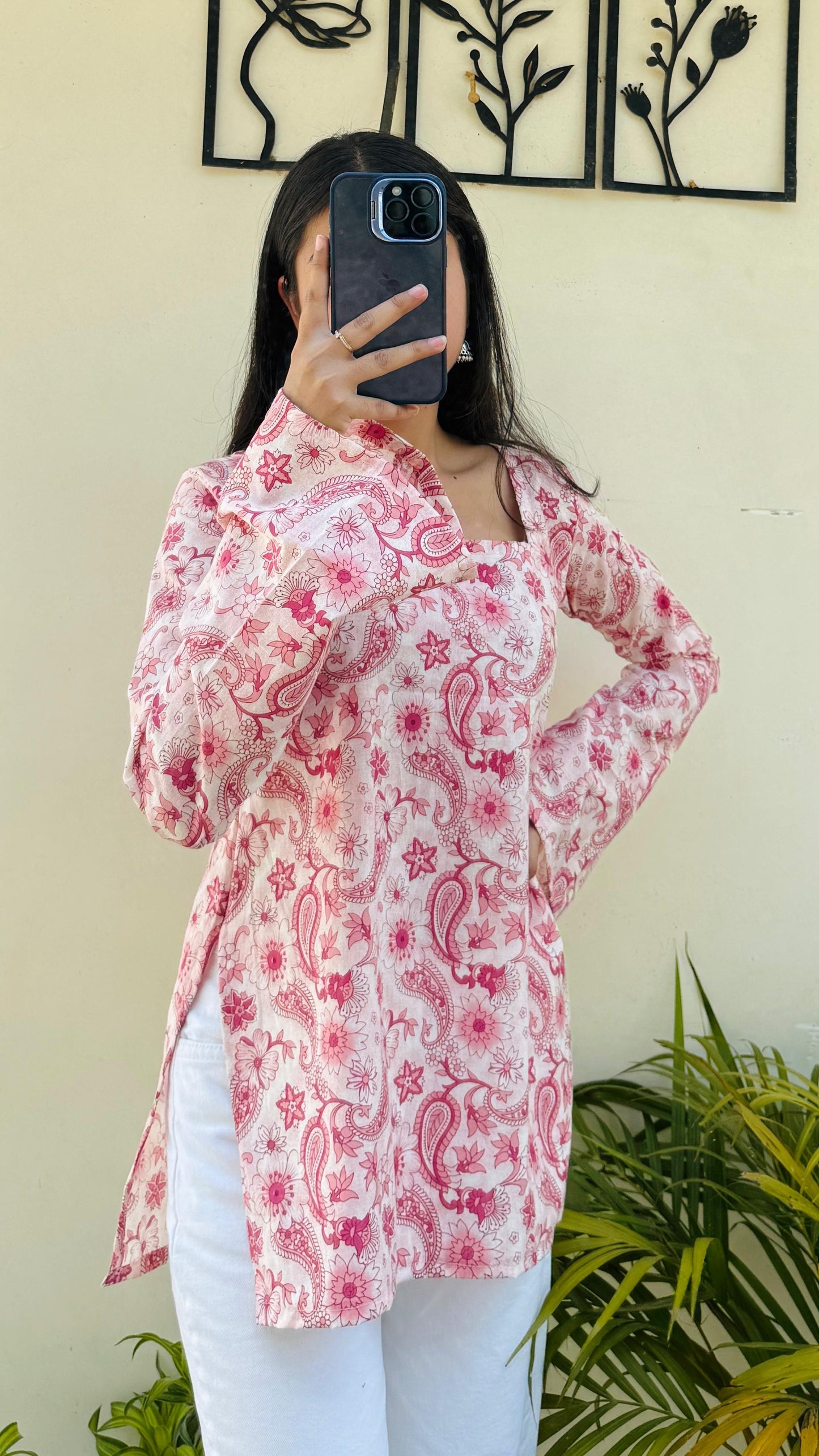 Cotton Square Neck Bellsleeve Short Kurti