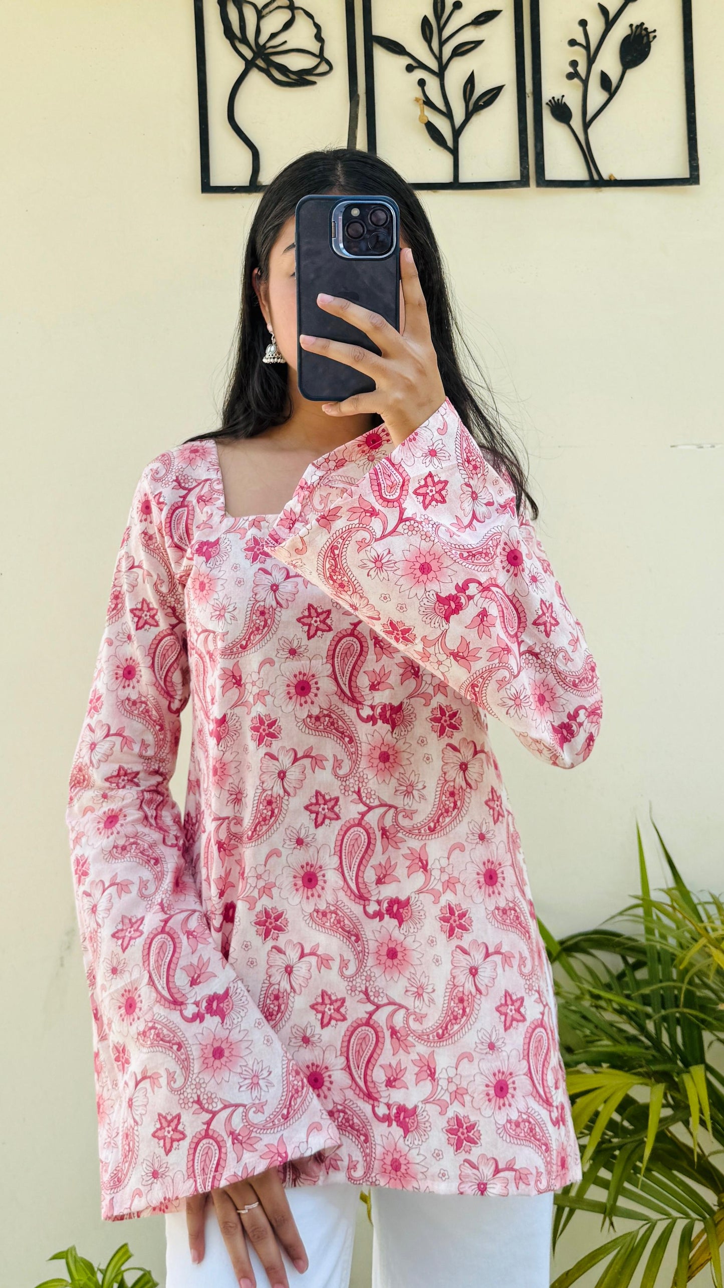 Cotton Square Neck Bellsleeve Short Kurti