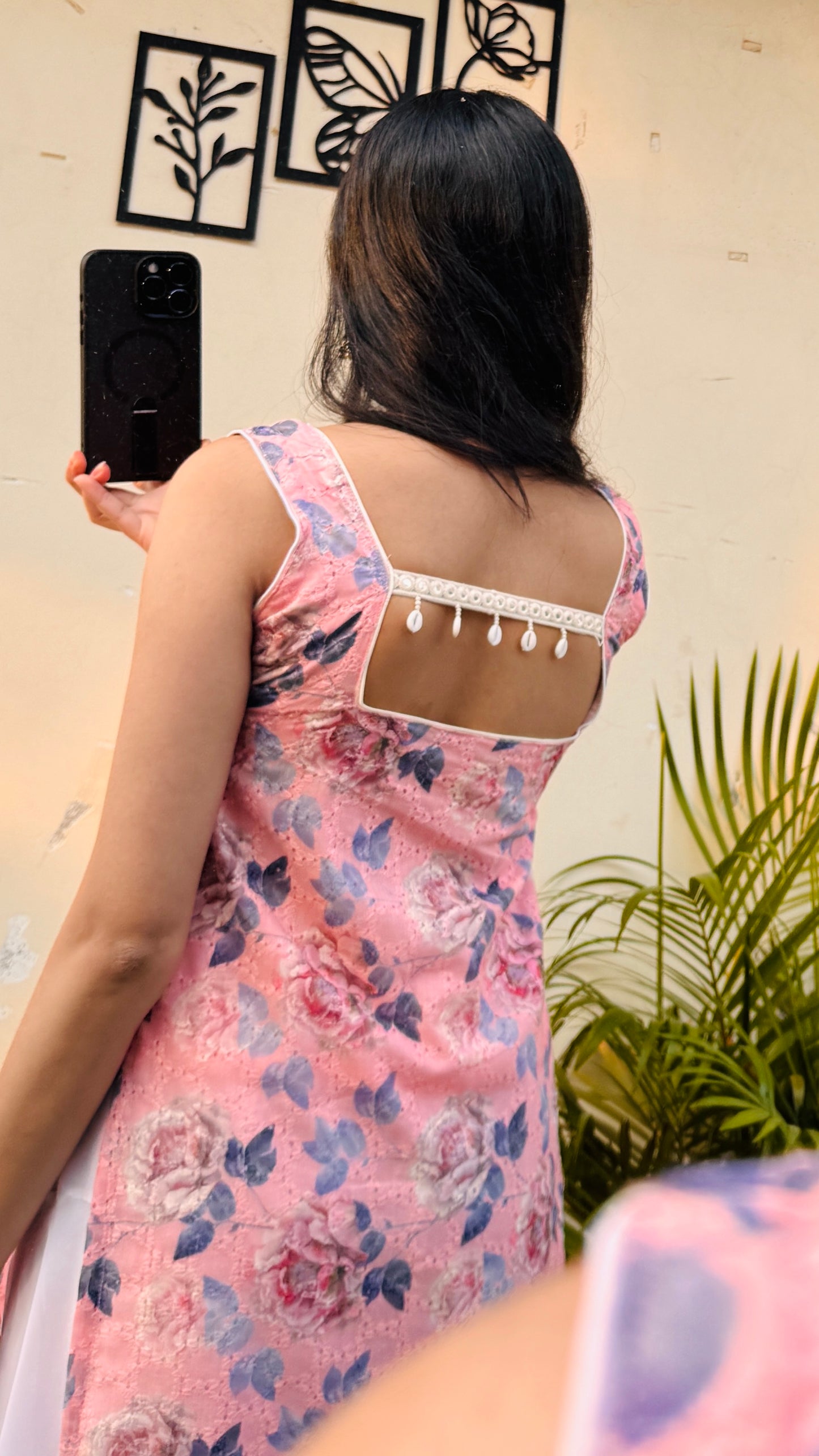 Hakoba Straight Backless Kurti
