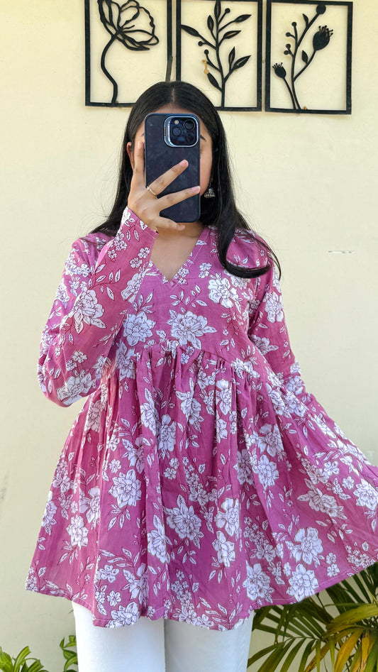 Cotton Pink Flared Floral Print Aliacut Peplum Top