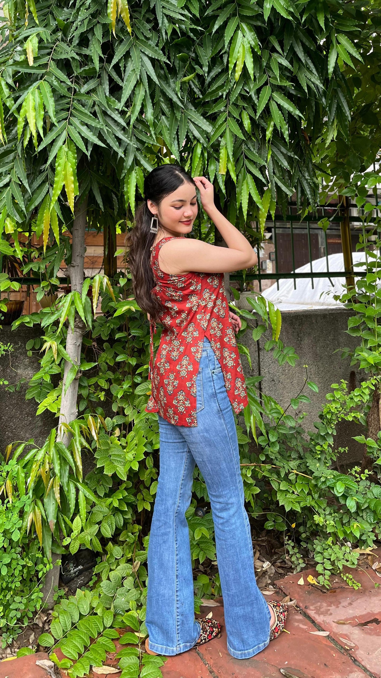 Cotton Sleeveless Backless Short Kurti