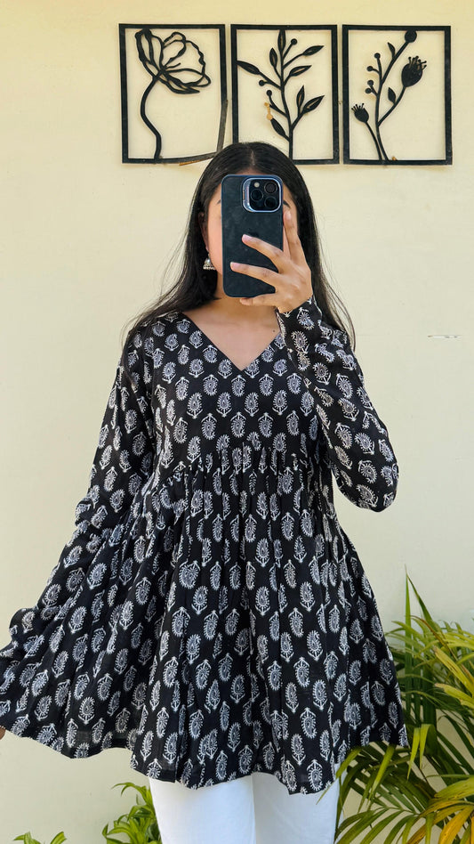 Cotton Black Flared Printed Aliacut Peplum Top