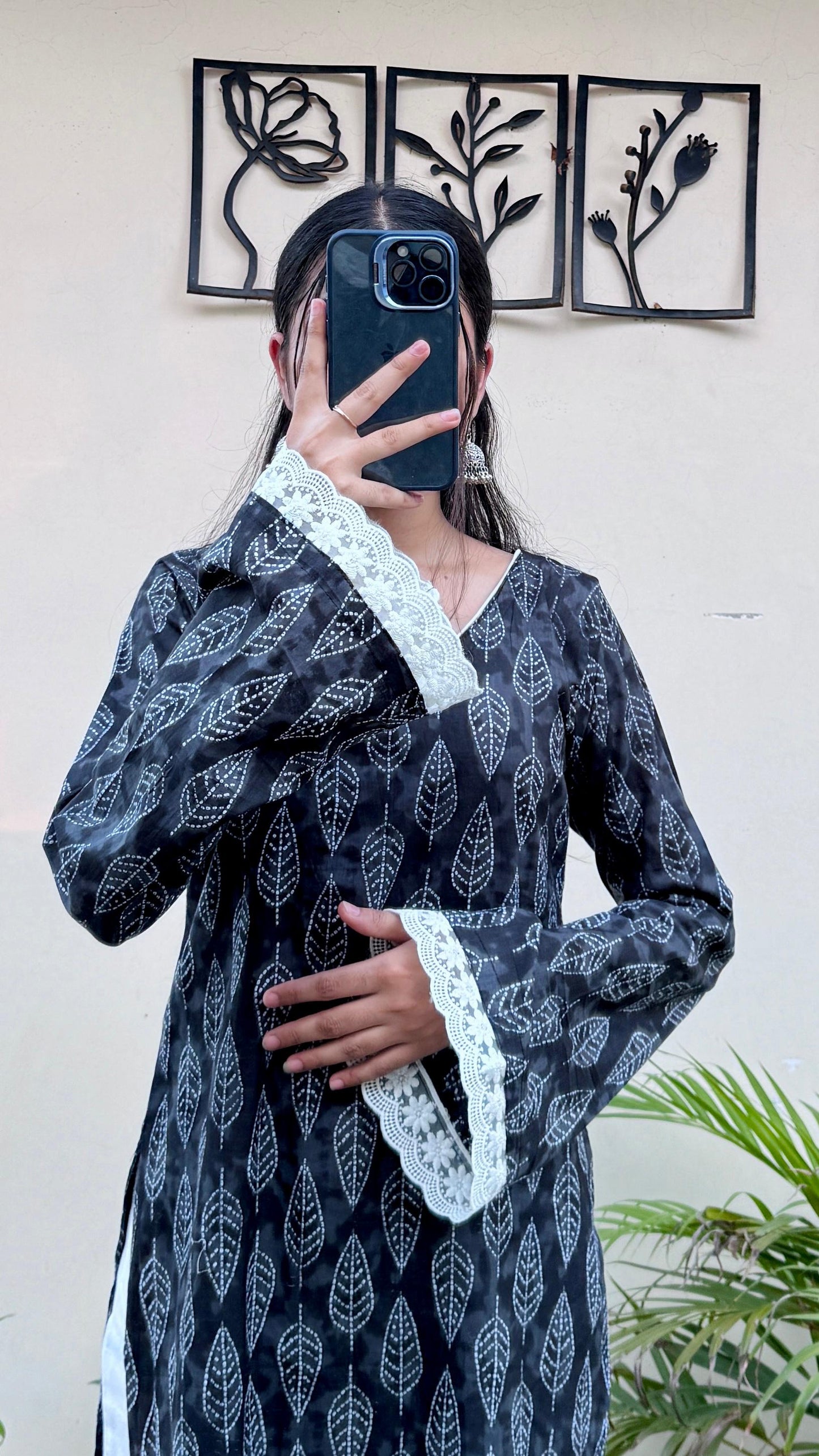 Cotton V-neck Lace Work Bellsleeves Long Kurti